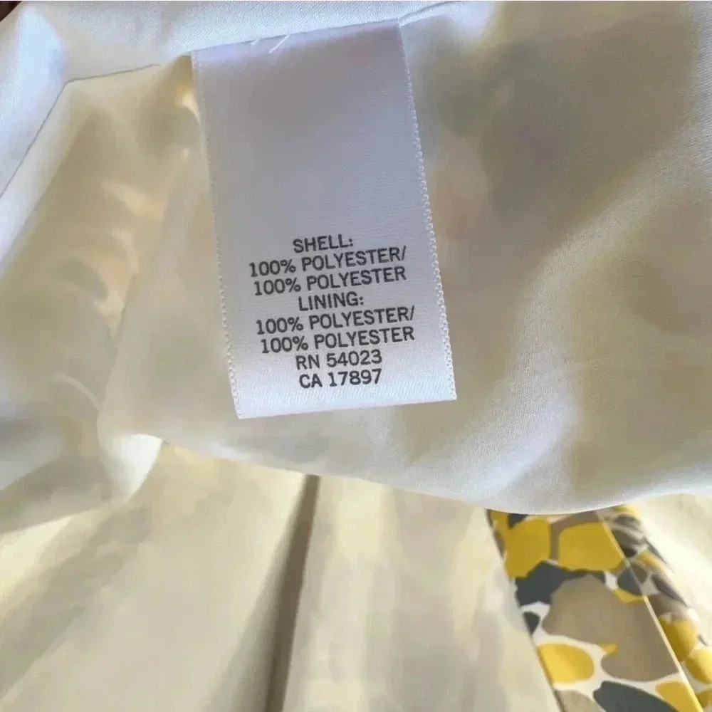 BANANA REPUBLIC | NWOT | SHORT SLEEVED FLORAL WRAP DRESS YELLOW GRAY | SIZE: 8 - Picture 8 of 9